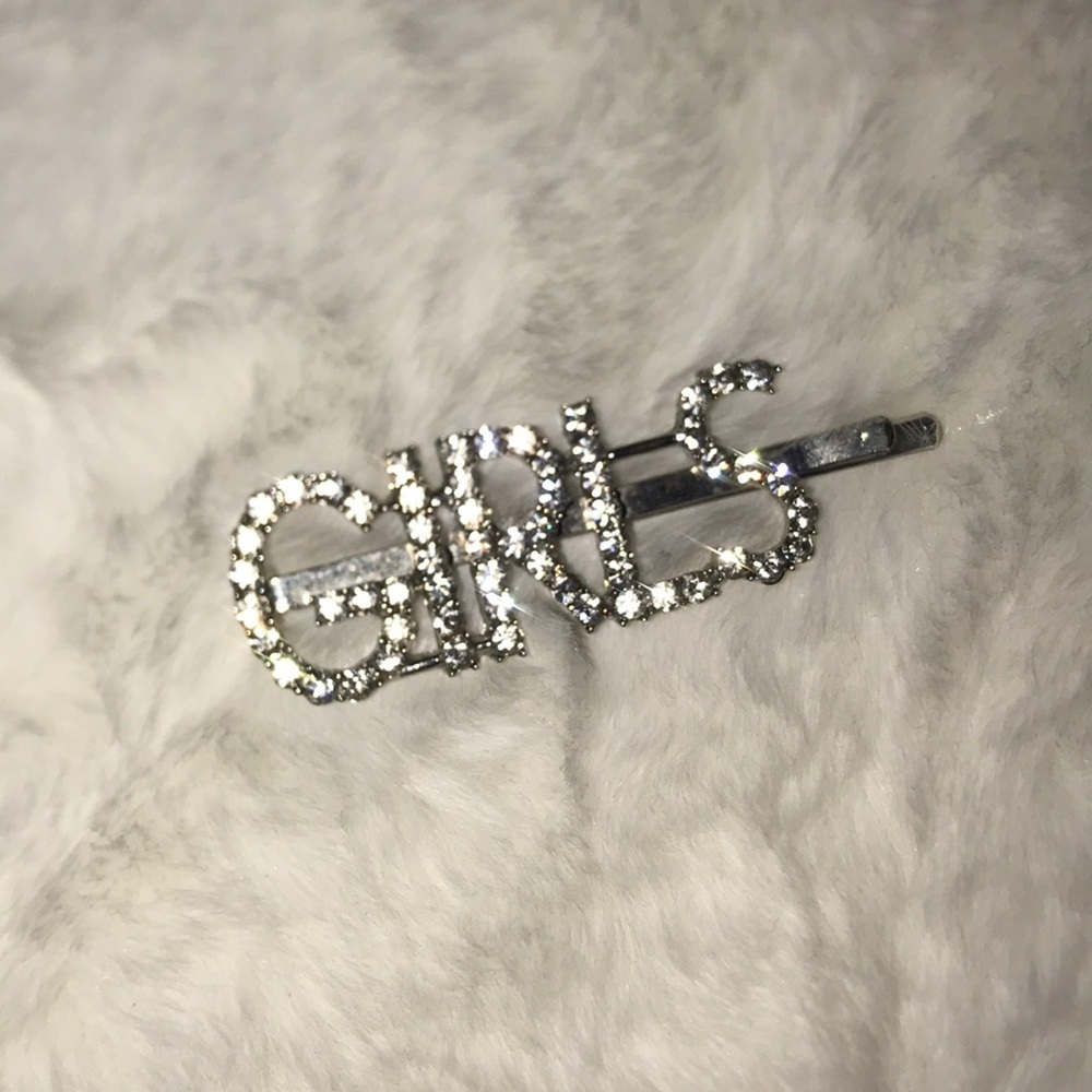 “GIRLS” hair pin